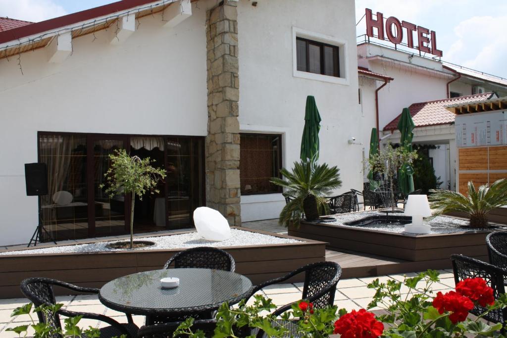 Hotel Magura Verde Bacău Exteriér fotografie